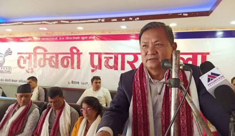 एमाले विरुद्धको भ्रम चिर्न पत्रकारलाई गुरुङको आग्रह