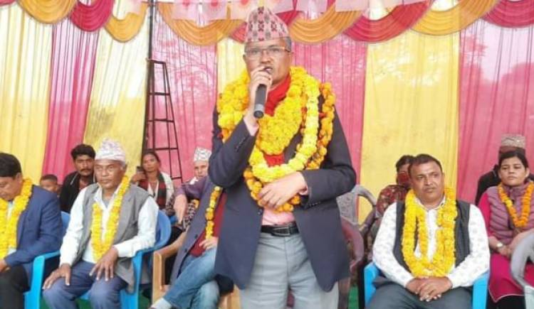 एमाले प्युठानको प्रतिनिधित्व गर्ने पहिलो पार्टी हो : सुर्य थापा