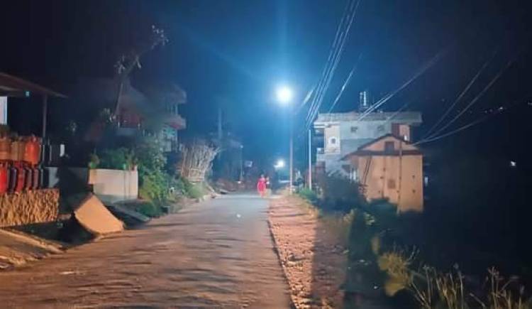 विजयनगरमा सडक बत्ती जडानपछि वडा अध्यक्ष  सुमन श्रेष्ठको भयो चौतर्फी प्रशंसा