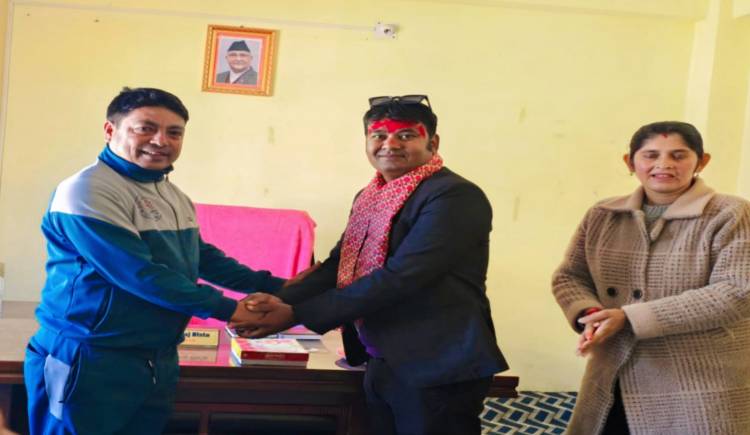 लोकतन्त्र र सामाजिक न्यायको पक्षमा कलम चलाउन  अध्यक्ष बिष्टको आग्रह  