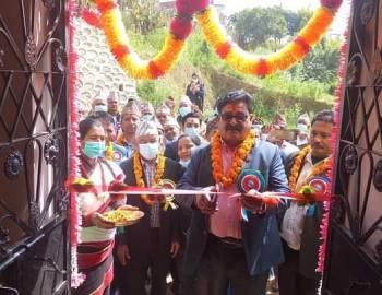 सन्धिखर्क ४ को वडा कार्यालय भवन तथा सभा हलको उद्धाटन