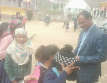 बाल बिध्यामा प्युठान नगरपालिकाको अनुगमन,बार अनुसार दिवा खाजा खुवाउन सुझाव 