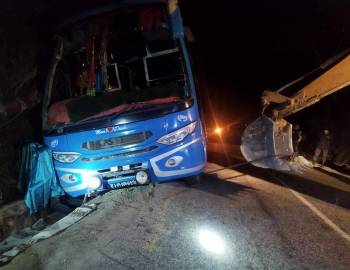 रिहार नजिकै बस दुर्घटनामा २ जनाको मृत्यु