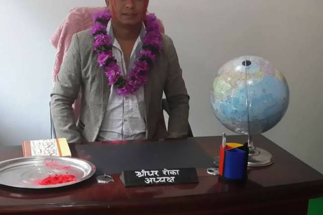 जनताको काम गर्दा गर्दै माण्डबि गाउँ पालिकाका अध्यक्ष रोका लाई कोरोना संक्रमण